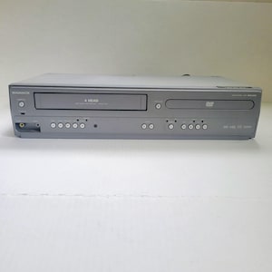 Magnavox VCR VHS DVD Player Video Recorder with Aux Cables | Vintage Combo Movie Player | 2006 | No Remote