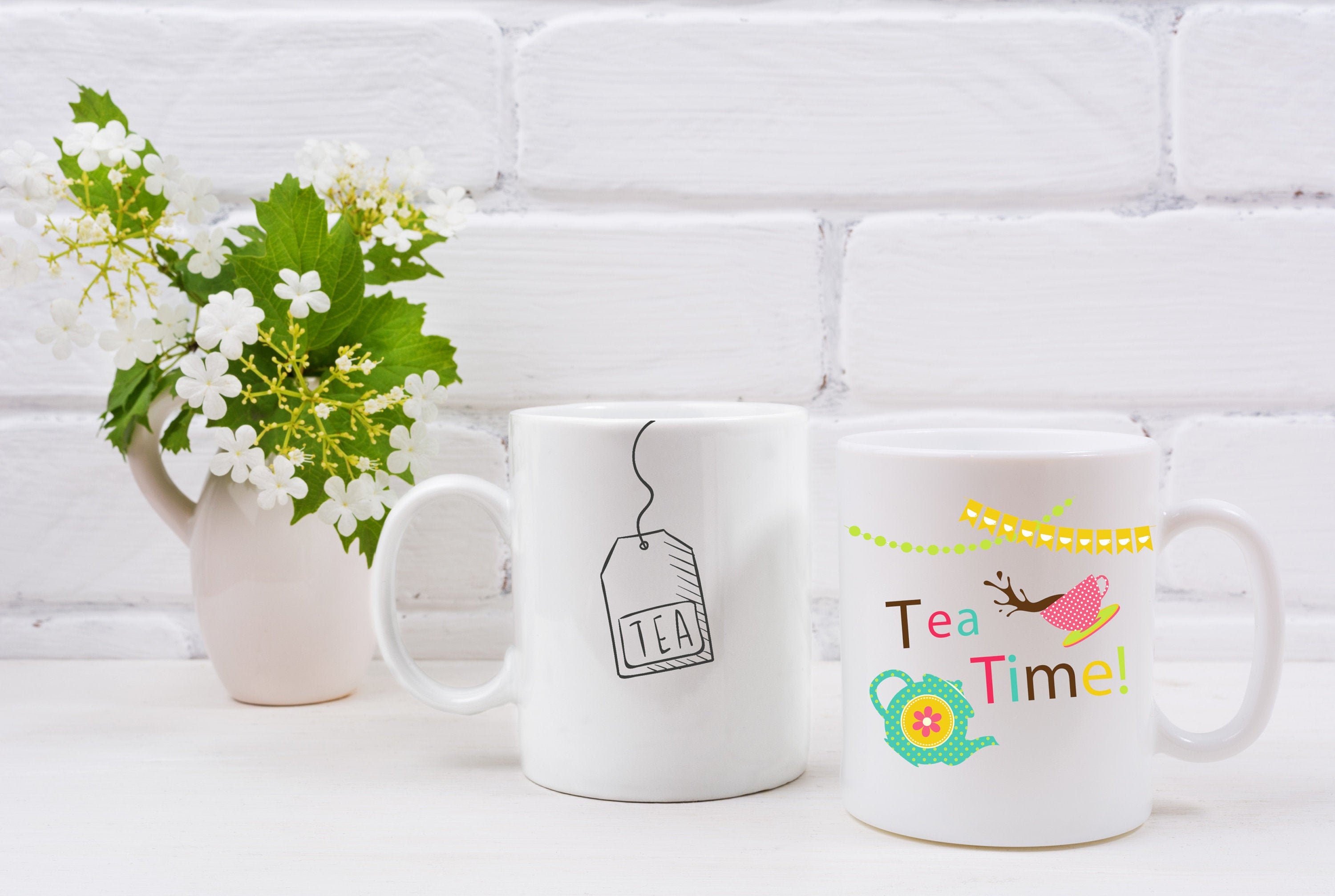 Mug Tea Time, C'est L'heure Du Thé Idée Cadeau Personnalisable.