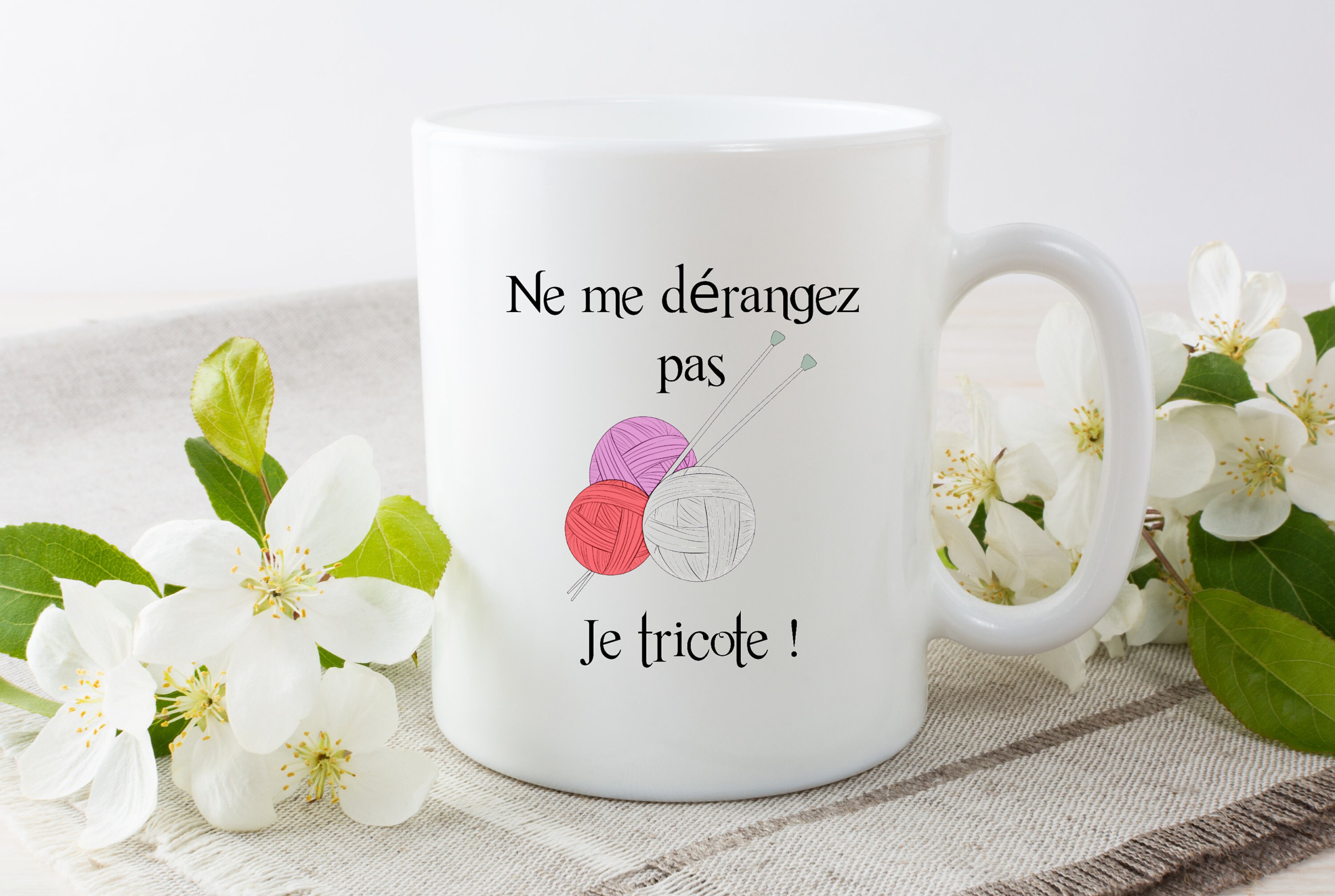 Mug à Personnalisé, Mug Me Dérangez Pas Je Tricote, Original et Personnalisable, Cadeau , Tasse