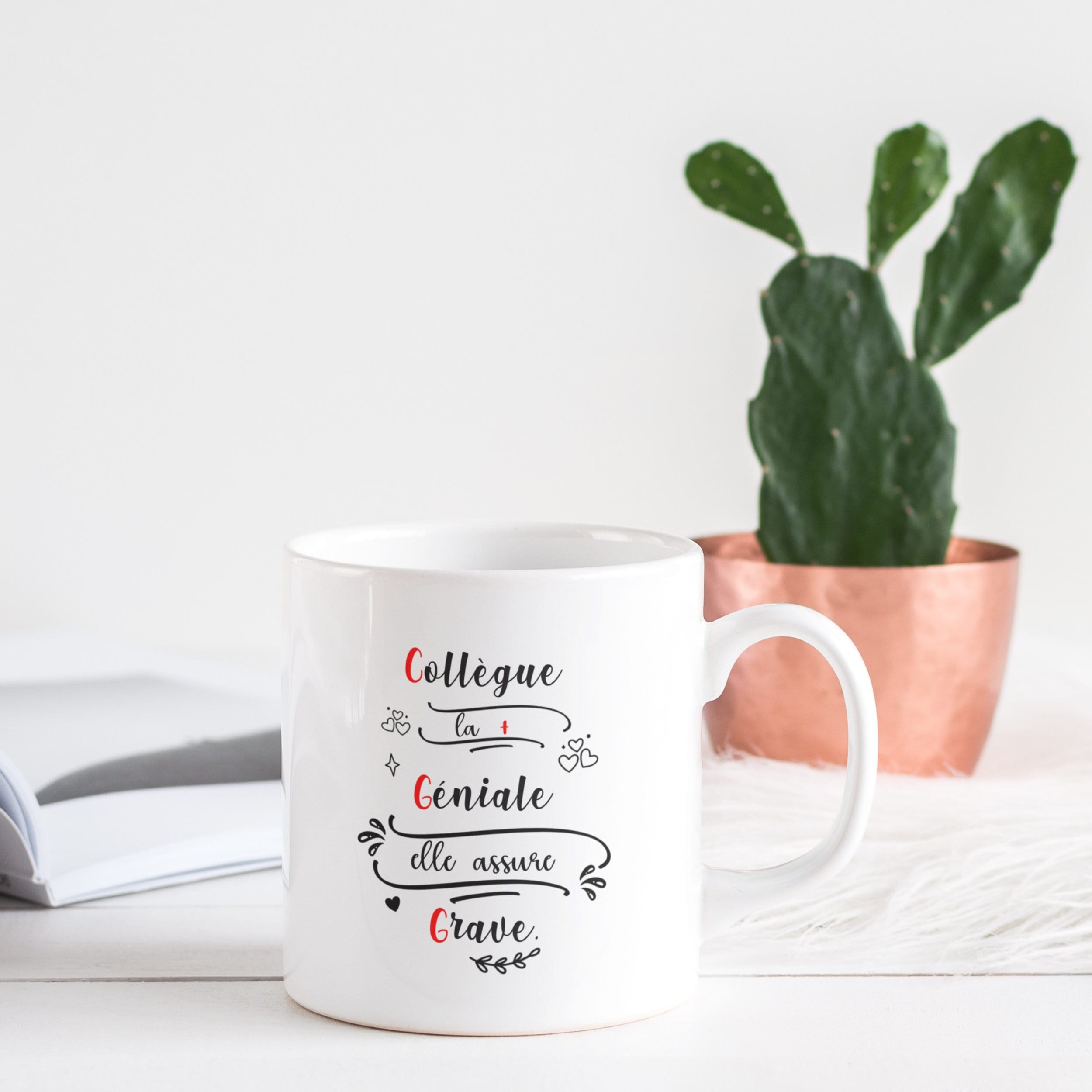 Offrir un joli mug à une collègue qui va quitter son travail