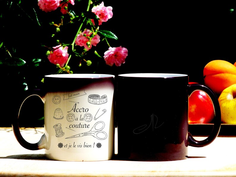 Personalized Mug, Mug addicted to sewing, Original and customizable Mug, gift, classic or magic mug, Magique