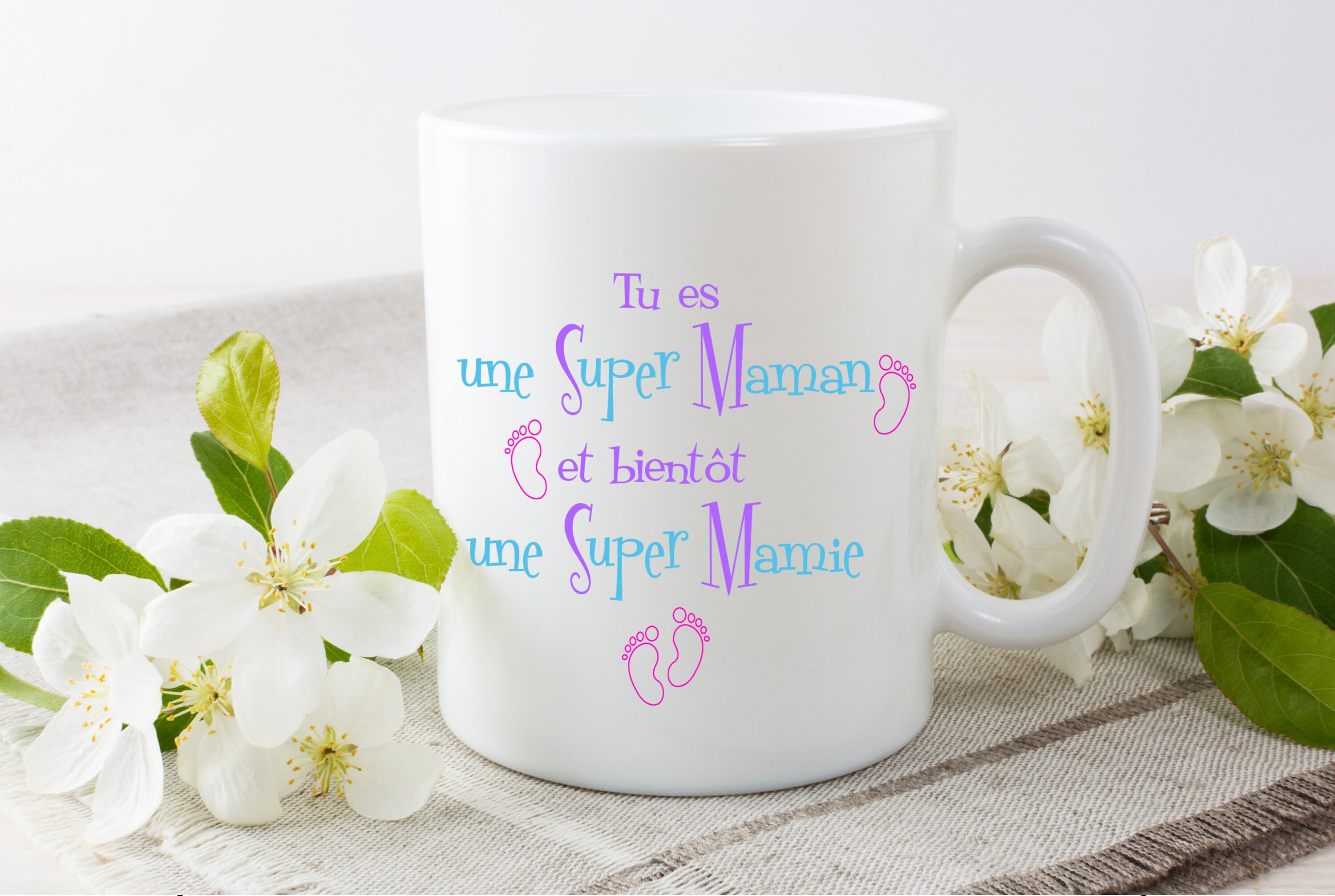 Mug Tu Es Une Super Maman et Bientôt Tu Seras Mamie , Mug Magique, Mug Original, Idée Cadeau, Humour