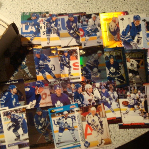 200 Different Toronto Maple Leafs Hockey Cards FREE SHIPPING!