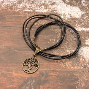 Mannen levensboom ketting, yggdrazil medaillon, Viking mannen hanger, Keltische ketting, multi-link lederen ketting, cadeau idee voor hem