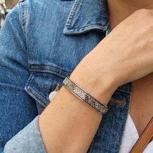 Bracelet Manchette Acier Inoxydable et Cuir Véritable, Jonc Ouvert Femme, Idée Cadeau Femme Bohème