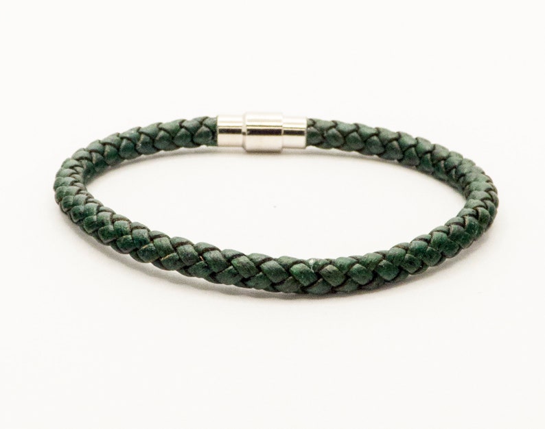 Braided leather bracelet, men women handmade jewelry, gift idea for wedding anniversary under 30 dollars vert