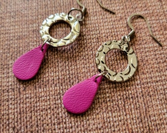 Boucles d'oreilles pendantes acier et cuir, boucles d'oreilles modernes, idée cadeau pour maman a moins de 20 euros