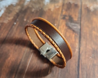 Bracelet cuir marron trois brins, bracelet pour homme, bijoux faits main en France, idée cadeau pour papas