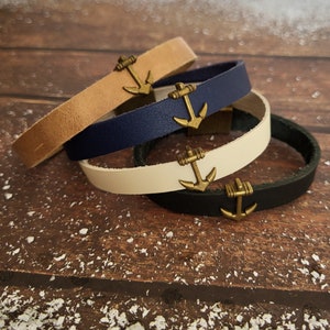 Minimalist Leather Bracelet &quot;Newport&quot; with Bronze Anchor - Handmade men&#39;s Jewelry, Nautical style, Gift for him