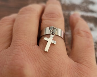 Bague acier inoxydable, bague croix, bague argentée pour ados, idée cadeau à moins de 10 euros