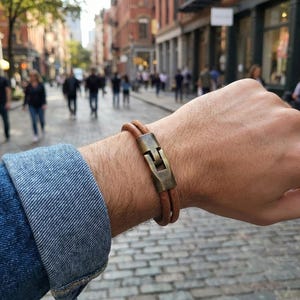 Herrarmband med dubbelt snöre i läder, svart eller brunt läderarmband, minimalistiska herrsmycken, krokspänne