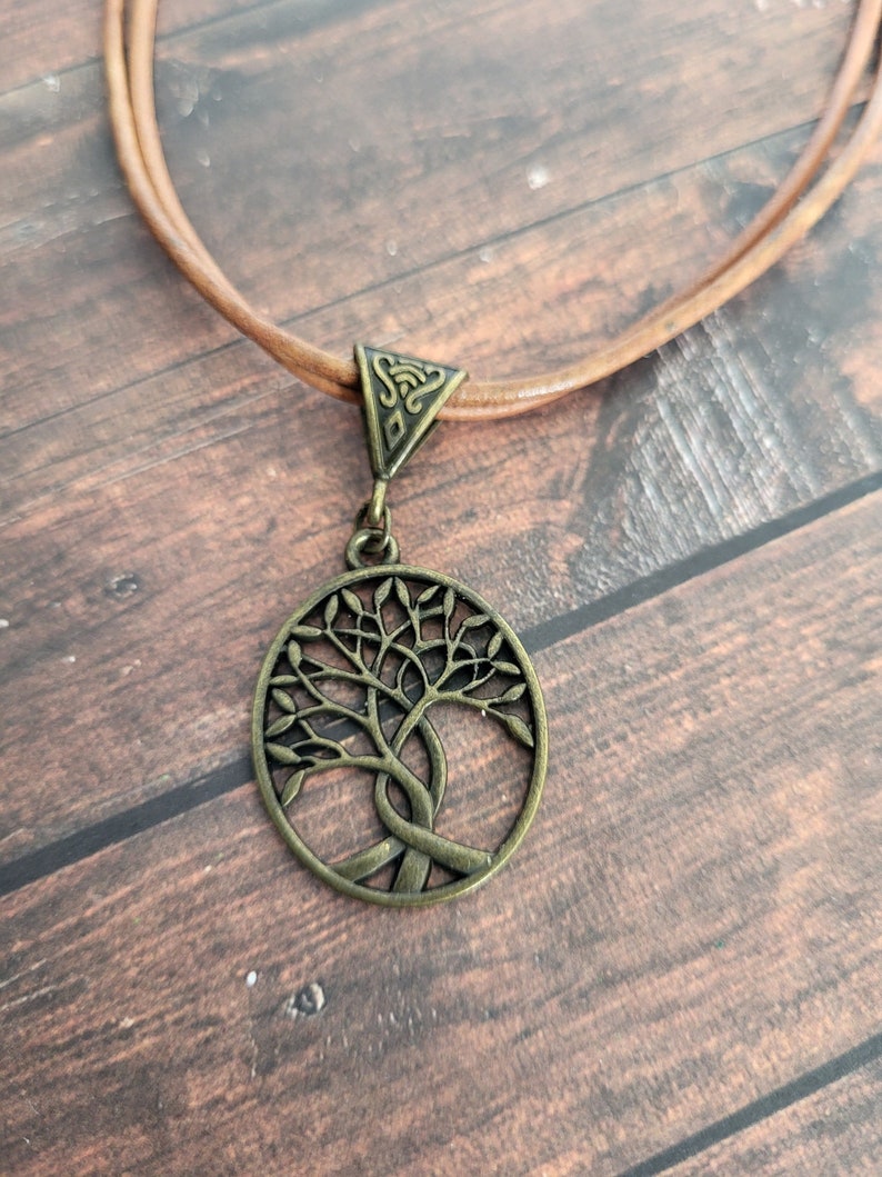 Tree of life necklace, yggdrasil jewelry, leather necklace, couple gift idea image 3