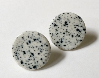 Splatter ceramic studs