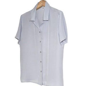 Women&#39;s washable silk short sleeve camp shirt