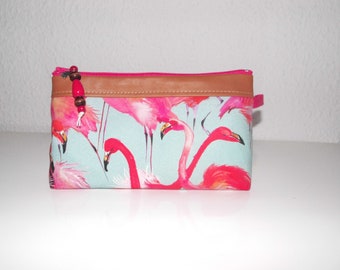 Cosmetic bag "Crazy flamingos" bw/leather