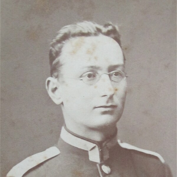 Unknown 1860's Saxony German Soldier In Dress Uniform CDV Photograph - Free Shipping