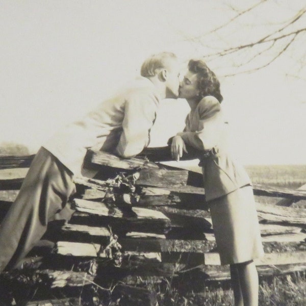 Hatfield & McCoys Started Like This - Young 1930's Couple Share A Kiss Over The Fence Snapshot Photo/Photograph