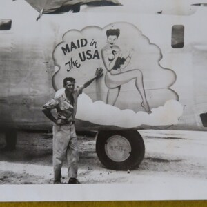 1940s WWII Photo: Pilot & Nose Art Pin-Up - &quot;Maid In The USA&quot;
