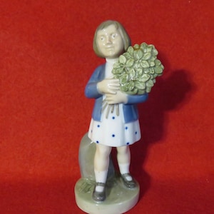 Original 1964 Royal Copenhagen Little May Girl #4527 Fine Porcelain Figurine By Hans Hansen