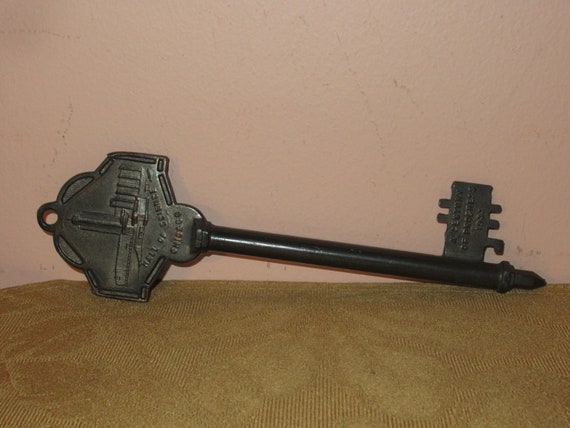1933年 シカゴ・ワールド・フェア 鍵 記念 スーベニア ビンテージ 1933 Chicago World's Fair Bronze Souvenir Key: Hall of Science