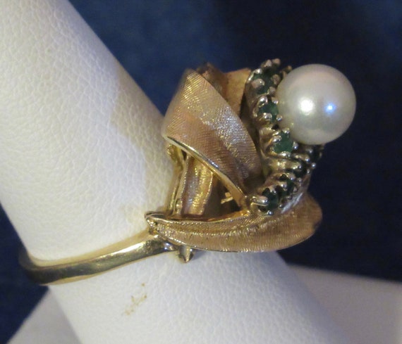 Exquisite Heavy 1950's Emerald & Pearl 14 Kt Yell… - image 2