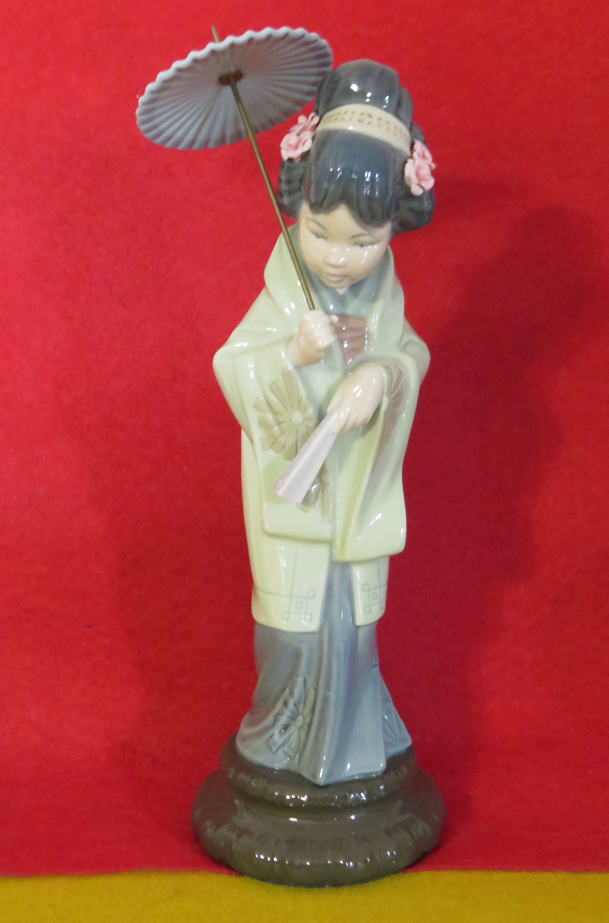 LLADRO 海のそよ風 Princess of The Waves Mermaid Figurine. Limited Edition