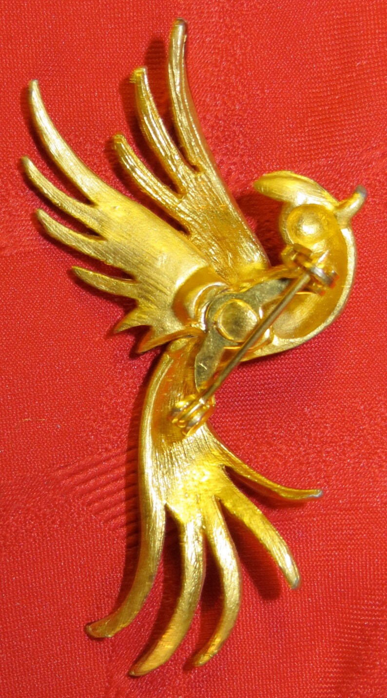 Free Shipping Cute Vintage 1960/'s Gold Tone Bird in Flight Brooch Pin