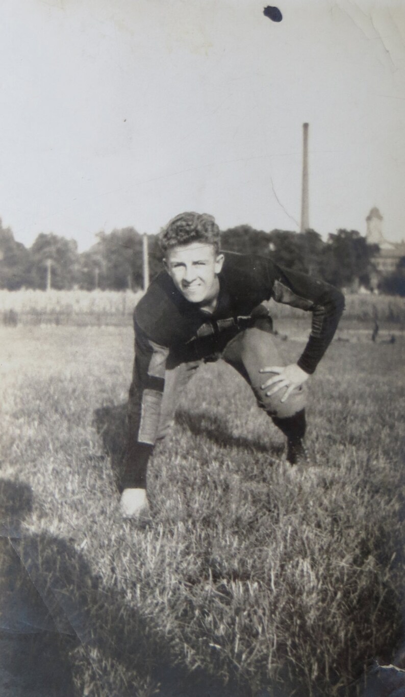 Athletic 1930's American Football Player Snapshot Photo Free Shipping image 2