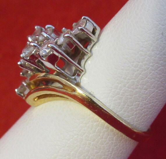 Vintage 1970's Ladies 14 kt Diamond Cocktail Ring… - image 9