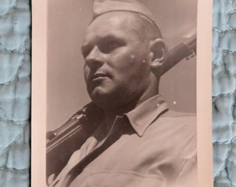 WWII US Army Soldier Photo: 1940s Era Snapshot
