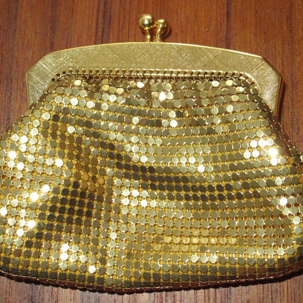 Vintage 1970's Glomesh By Camel Gold Mesh Purse Australian