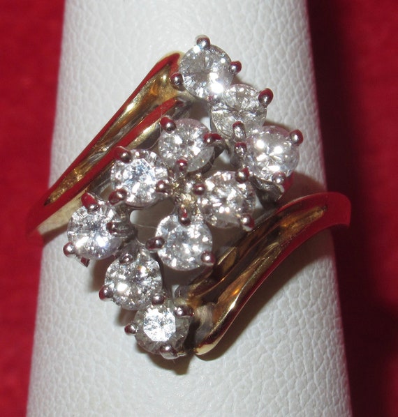 Vintage 1970's Ladies 14 kt Diamond Cocktail Ring… - image 8