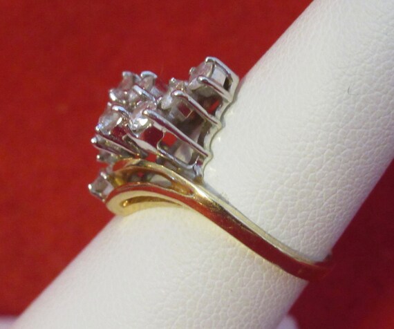 Vintage 1970's Ladies 14 kt Diamond Cocktail Ring… - image 6