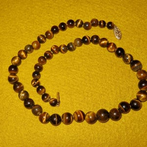 Tiger Eye Beaded Necklace: Vintage 14K Yellow Gold Clasp