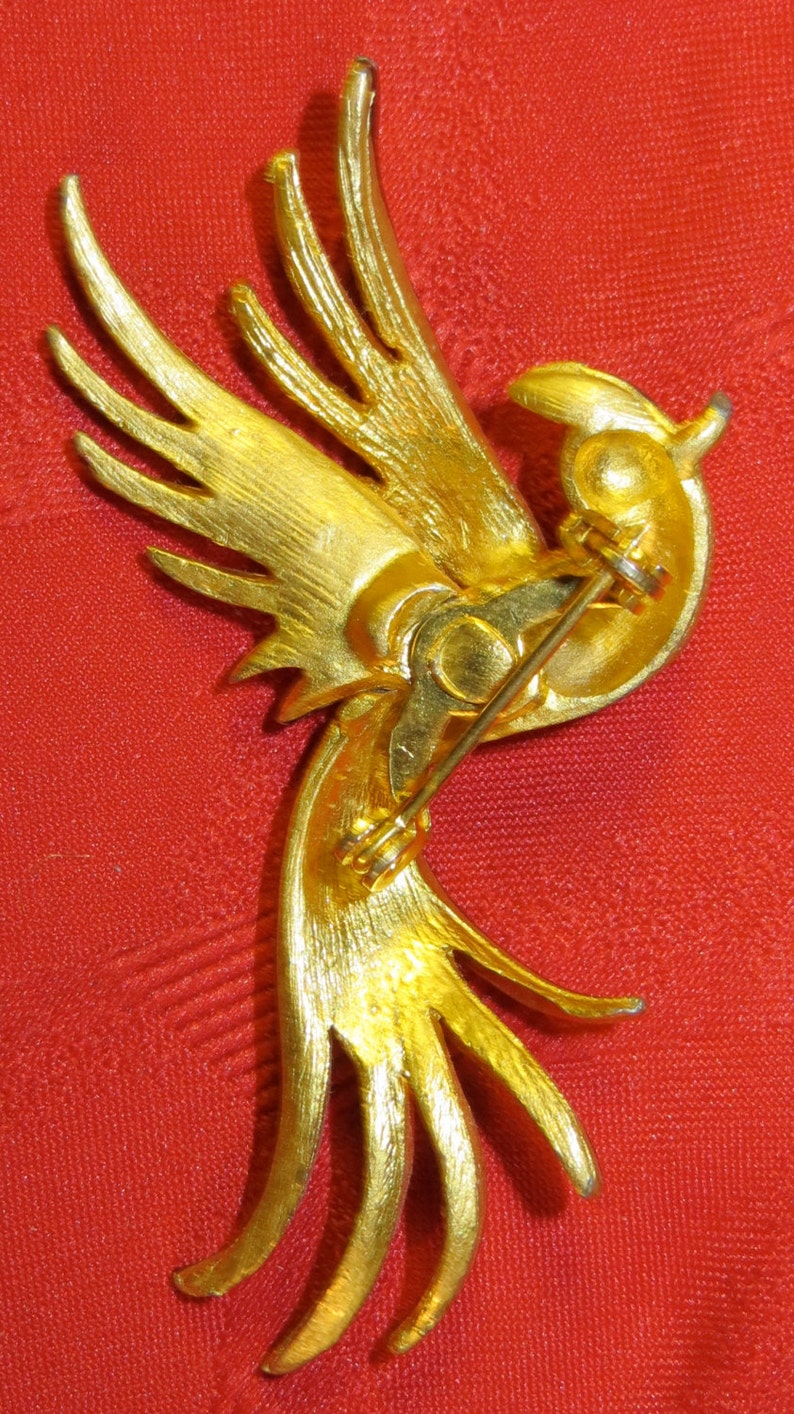 Free Shipping Cute Vintage 1960/'s Gold Tone Bird in Flight Brooch Pin