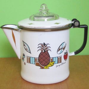 Mid Century 1950&#39;s Georges Briard Pineapple Ambrosia Enamelware Coffee Pot Percolator