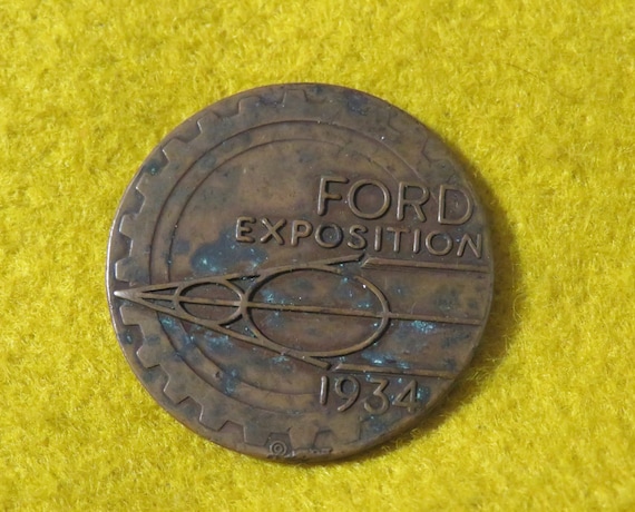 1934 Chicago Century of Progress World's Fair Ford V8 Token Coin