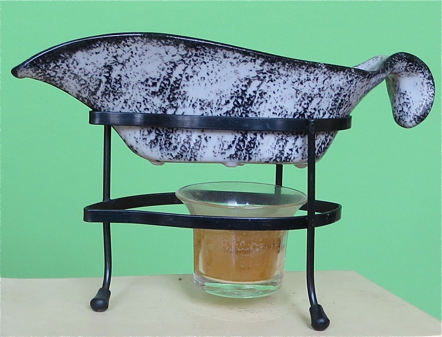 Mid Century Martindale Pottery Gravy Warmer - California F-421
