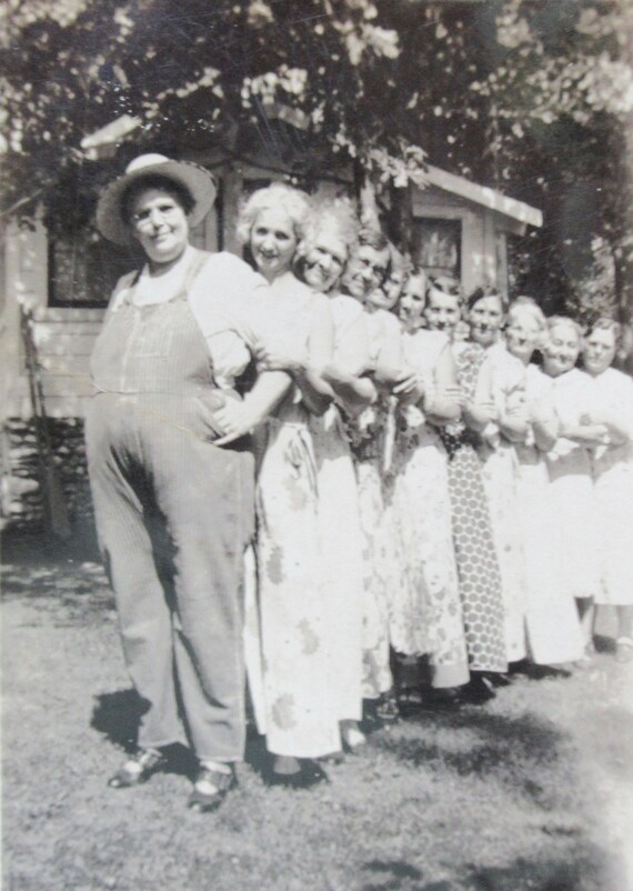The Farmers Daughters 1920 s Bulbous Farmer and His Women Snapshot