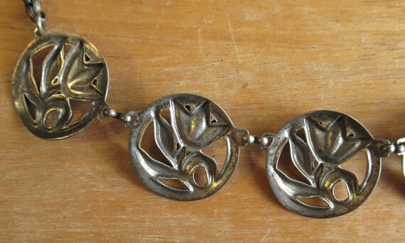 Antique 1900's Art Nouveau Floral Link Chain Hand… - image 9