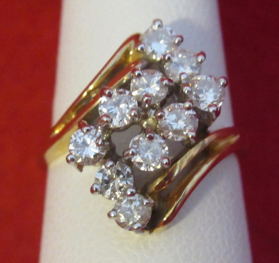 Vintage 1970's Ladies 14 kt Diamond Cocktail Ring… - image 4