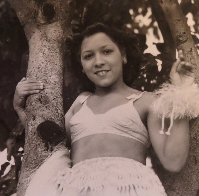 Original 1940s World War II Era Hawaiian Hula Girl With 