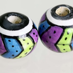 Peruvian ceramic beads X 10 Beads  Hand Painted. Ideal for Hair, Jewellery & all crafts v066