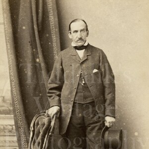 CDV Carte de Visite Photo Victorian Mustached Man, Holding Top Hat Portrait - Hanson's of Leeds England - Antique Photograph
