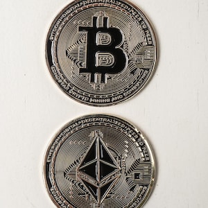 2&quot; Cryptocurrency Challenge Coin-Color 2 Sides - Bitcoin & Ethereum Logo-Collectible