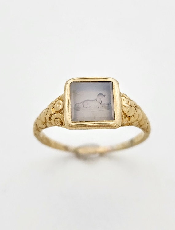 Antique Georgian 18k gold, sardonyx loyal dog inta