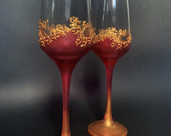 Set of 2 hand painted wedding flutes Classic burgundy red and gold Cake serving set server & knife Gatsby style