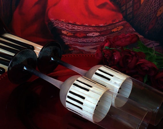 Music Set of 2 hand painted champagne flutes Piano music in pearly white and black color