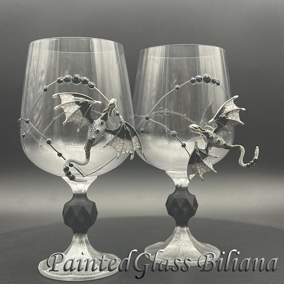 Black dragon wine glasses, Set of 2