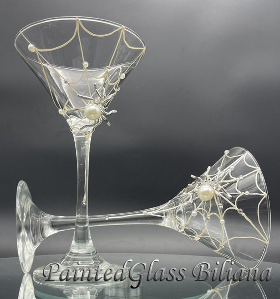 Spider martini glasses, Halloween wedding theme